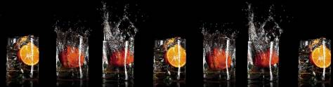 Изображение для скинали: Апельсины в стаканах с водой